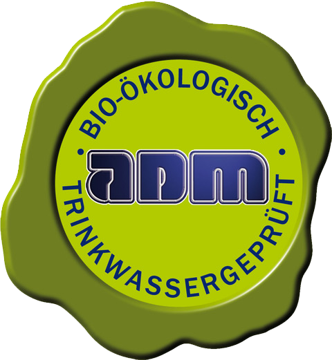 Siegel: Bio-ökologisch, trinkwassergeprüft – adm